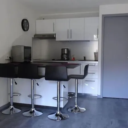 Joli Renove Au Coeur Du Village De St Lary Apartmán