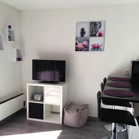 Joli Renove Au Coeur Du Village De St Lary Апартаменты